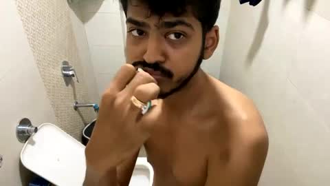 Snapshot of robertsalia220 chatting on 26, 12, 2024 Robertsalia online show from 26, 12, 2024