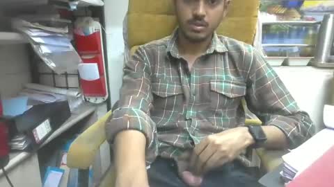 Snapshot of robertsalia220 chatting on 28, 2, 2025 Robertsalia online show from 28, 2, 2025