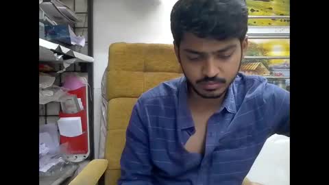 Snapshot of robertsalia220 chatting on 5, 11, 2025 Robertsalia online show from 5, 11, 2025