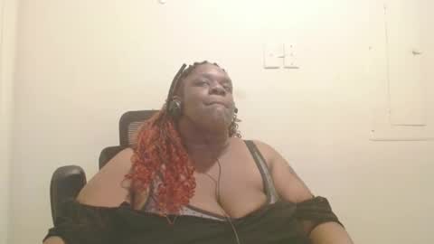 robertswhitney52 online show from 22, 9, 2025