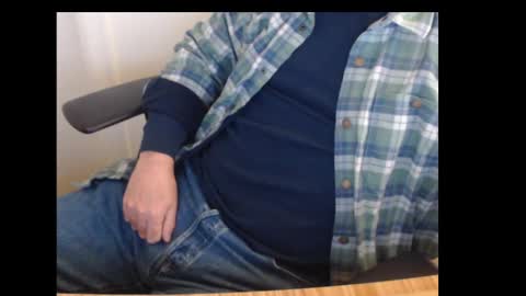 robidan6923 online show from 27, 1, 2025