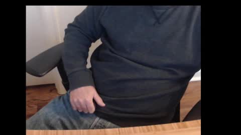 robidan6923 online show from 6, 2, 2025