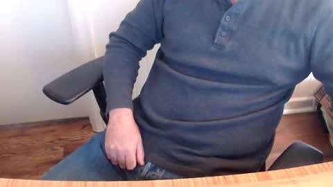 robidan6923 online show from 3, 11, 2025