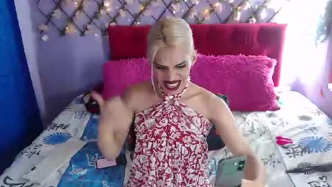 Margot Ferrer online show from 21, 6, 2026