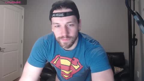 Snapshot of robknocks chatting on 10, 9, 2025 Rob Knocks online show from 10, 9, 2025