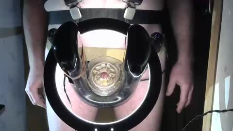 Robodickmilker online show from 2, 3, 2025