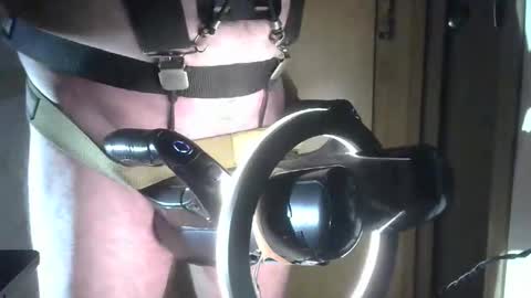 Robodickmilker online show from 4, 12, 2025