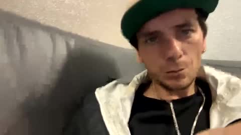 Rob witha 8 online show from 6, 10, 2025