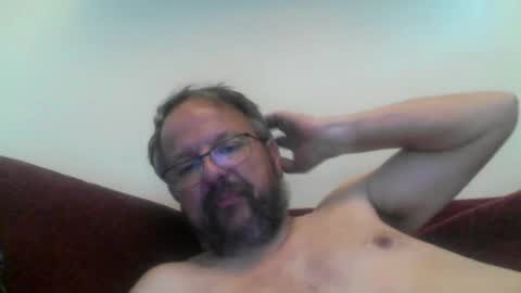 Snapshot of robxx32 chatting on 17, 7, 2026 robxx32 online show from 17, 7, 2026