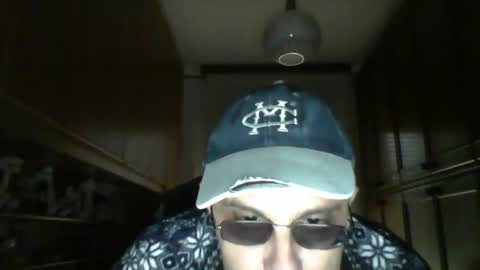 robertino online show from 18, 2, 2025