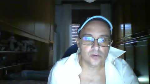 robertino online show from 5, 10, 2025