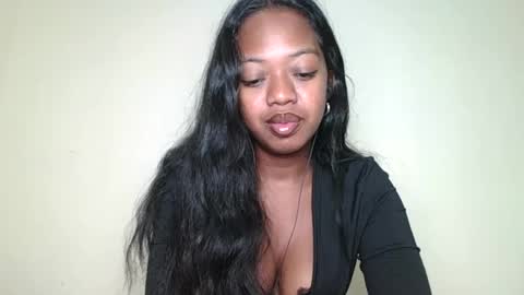 rochellinah online show from 22, 5, 2026