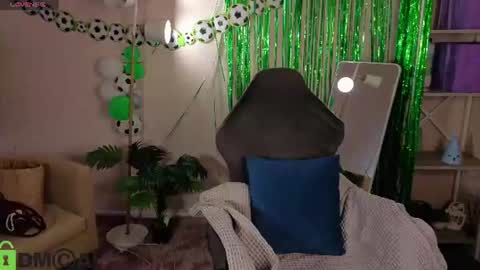 Snapshot of rockett_bunny chatting on 9, 7, 2026 Rockett online show from 9, 7, 2026