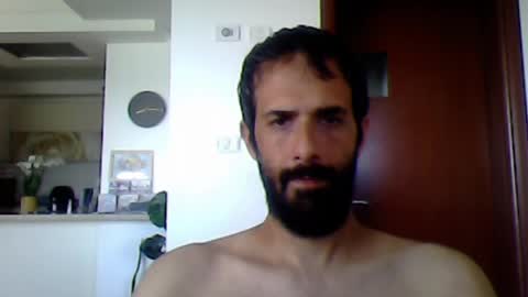 Snapshot of rockistman1 chatting on 7, 5, 2026 rockistman1 online show from 7, 5, 2026