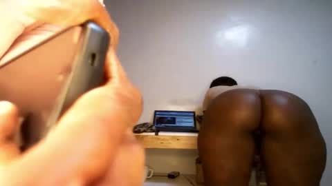 Berry online show from 7, 10, 2025