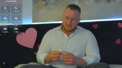 Snapshot of roddy_riss chatting on 5, 2, 2025 Roddy online show from 5, 2, 2025