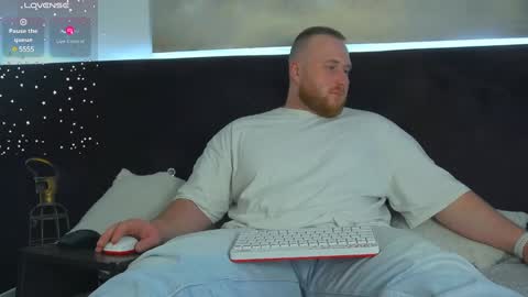 Snapshot of roddy_riss chatting on 12, 3, 2025 Roddy online show from 12, 3, 2025