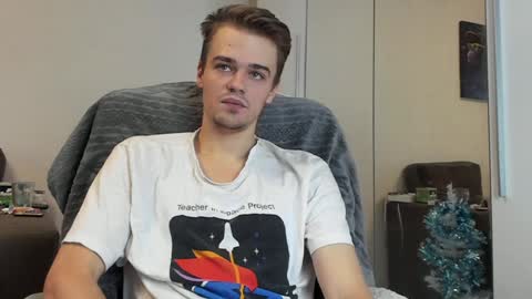 Snapshot of rokko_diamond777 chatting on 27, 12, 2024 taylor fox online show from 27, 12, 2024