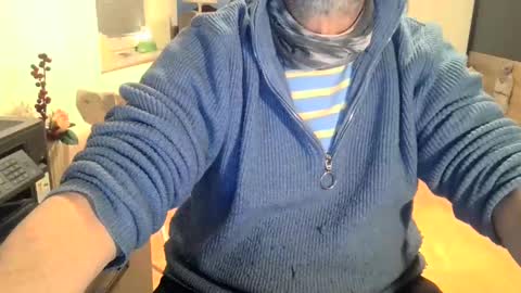 Snapshot of rolandloser1000 chatting on 9, 1, 2025 rolandloser1000 online show from 9, 1, 2025