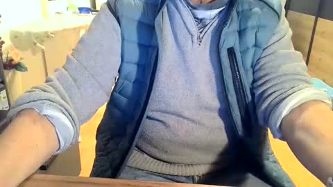 Snapshot of rolandloser1000 chatting on 19, 1, 2025 rolandloser1000 online show from 19, 1, 2025