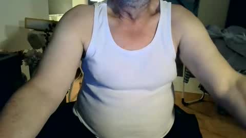 Snapshot of rolandloser1000 chatting on 21, 2, 2025 rolandloser1000 online show from 21, 2, 2025