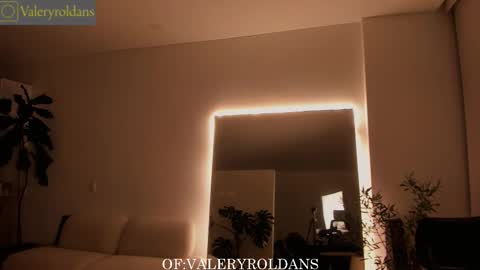 Valery Roldans online show from 29, 11, 2025