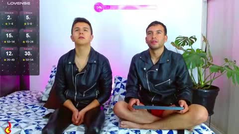 rolos_hot32 online show from 14, 12, 2024