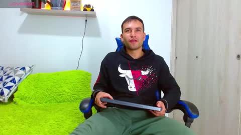 rolos_hot32 online show from 22, 9, 2025