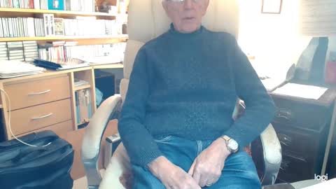 Snapshot of rolydawe chatting on 21, 11, 2025 rolydawe online show from 21, 11, 2025