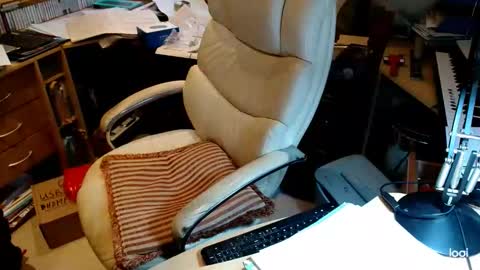 Snapshot of rolydawe chatting on 7, 1, 2026 rolydawe online show from 7, 1, 2026