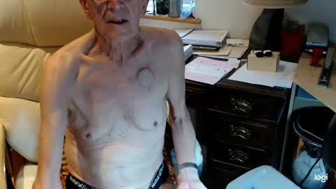 Snapshot of rolydawe chatting on 7, 3, 2026 rolydawe online show from 7, 3, 2026