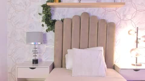   online show from 7, 12, 2024