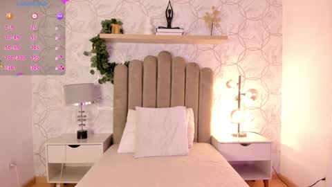   online show from 14, 12, 2024