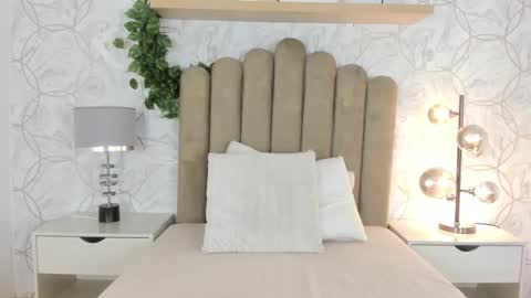   online show from 12, 1, 2025