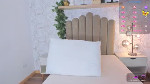   online show from 21, 9, 2025