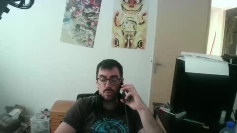 Snapshot of romainb72 chatting on 24, 4, 2026 romainb72 online show from 24, 4, 2026