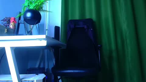 romaniamaster1 online show from 21, 4, 2026