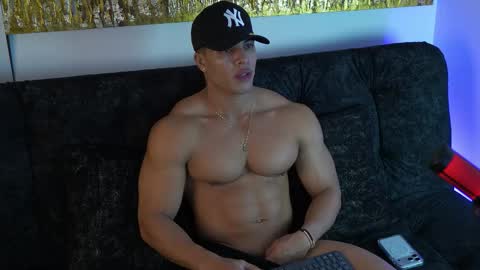 romano_kentt12 online show from 12, 2, 2026