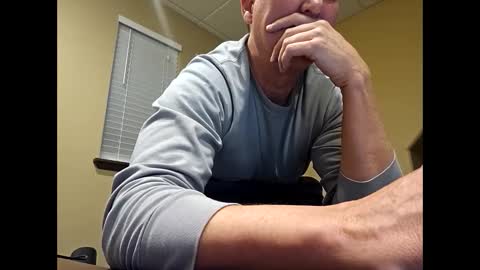 Snapshot of romanteeks chatting on 8, 12, 2024 romanteeks online show from 8, 12, 2024