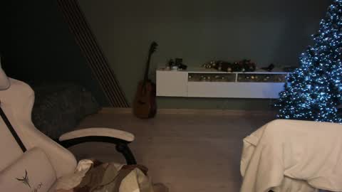 Snapshot of romeo_mercy chatting on 4, 1, 2025 Romeo online show from 4, 1, 2025