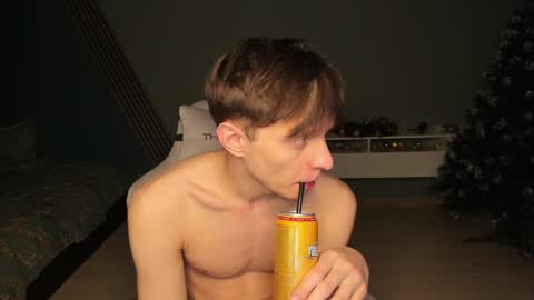 Snapshot of romeo_mercy chatting on 6, 1, 2025 Romeo online show from 6, 1, 2025