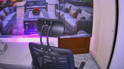 Romeo online show from 1, 10, 2025