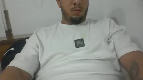 Snapshot of ronal498036 chatting on 8, 11, 2025 ronal498036 online show from 8, 11, 2025