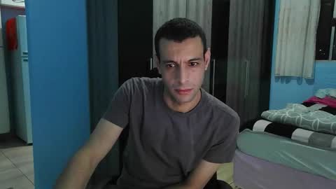 Snapshot of ronnispoto chatting on 10, 3, 2026 ronny online show from 10, 3, 2026