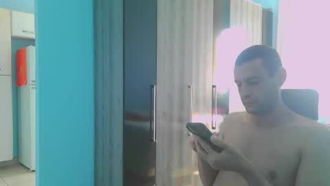 Snapshot of ronnispoto chatting on 12, 4, 2026 ronny online show from 12, 4, 2026
