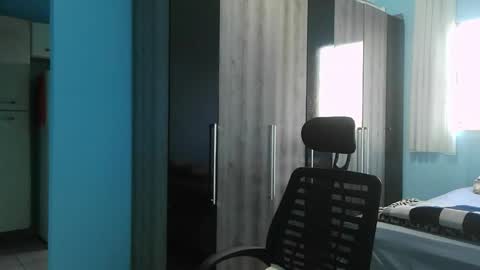 Snapshot of ronnispoto chatting on 15, 4, 2026 ronny online show from 15, 4, 2026