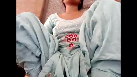 roop_sexy642 online show from 30, 3, 2026