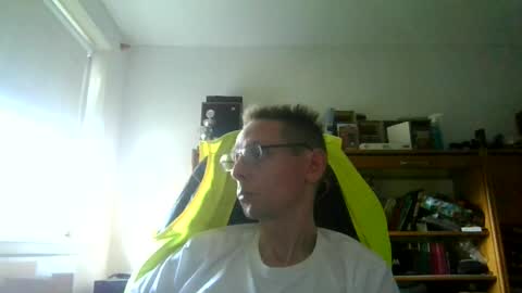 Snapshot of rororober chatting on 7, 8, 2026 rororober online show from 7, 8, 2026