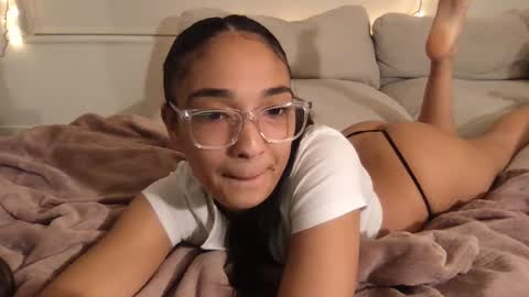 Snapshot of rosalinatoosexy chatting on 27, 1, 2025 Rosalina online show from 27, 1, 2025