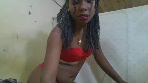 Snapshot of rosalinda933 chatting on 25, 5, 2026 Rosalinda online show from 25, 5, 2026